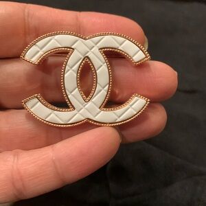 Brooch